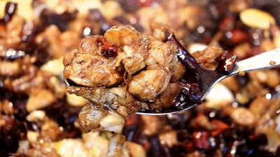 100元左右吃到豪华大餐！聚餐太合适！6款蛙锅！2款酸菜鱼！实力出众