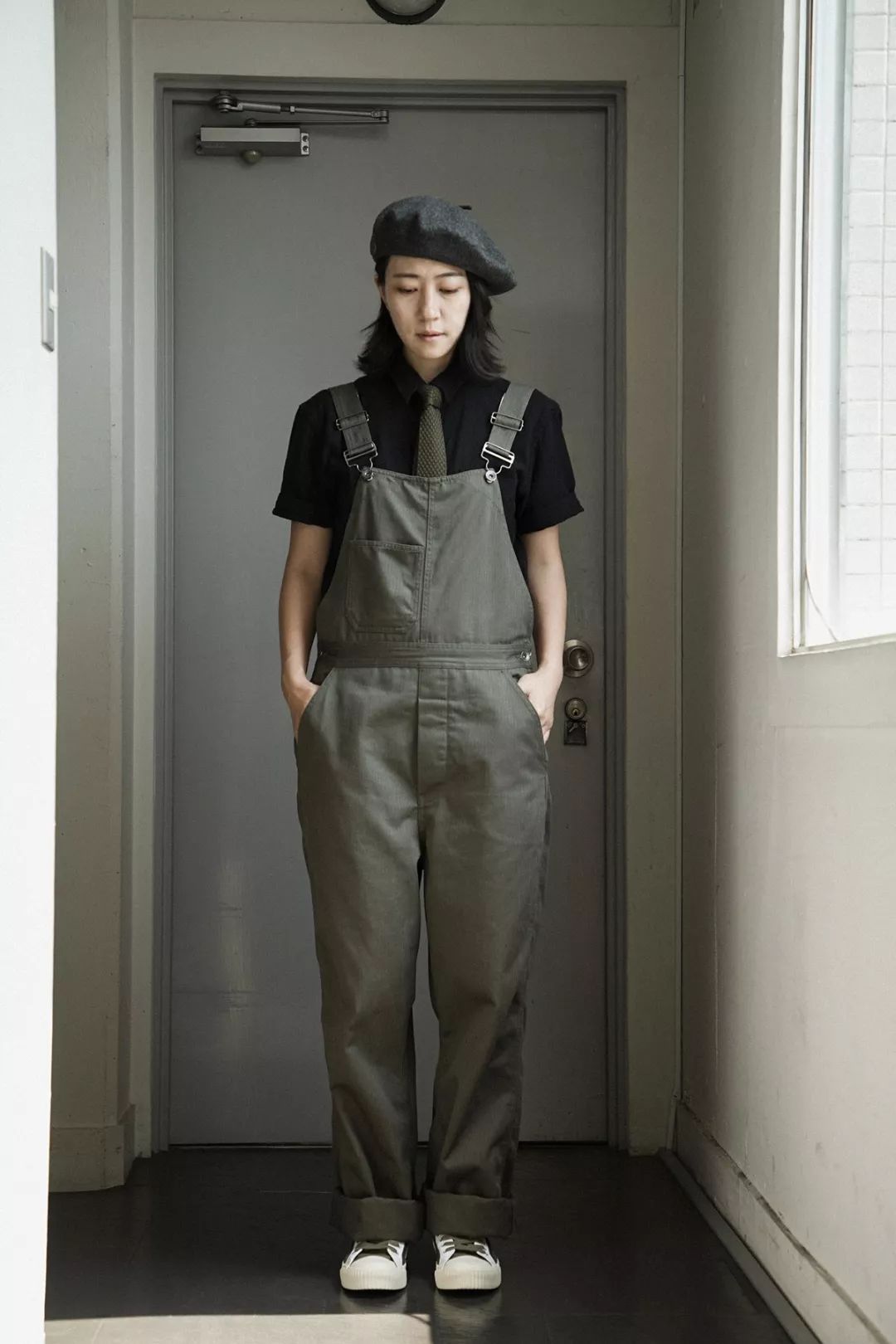 推荐女生穿的背带裤,敢穿背带裤的女孩