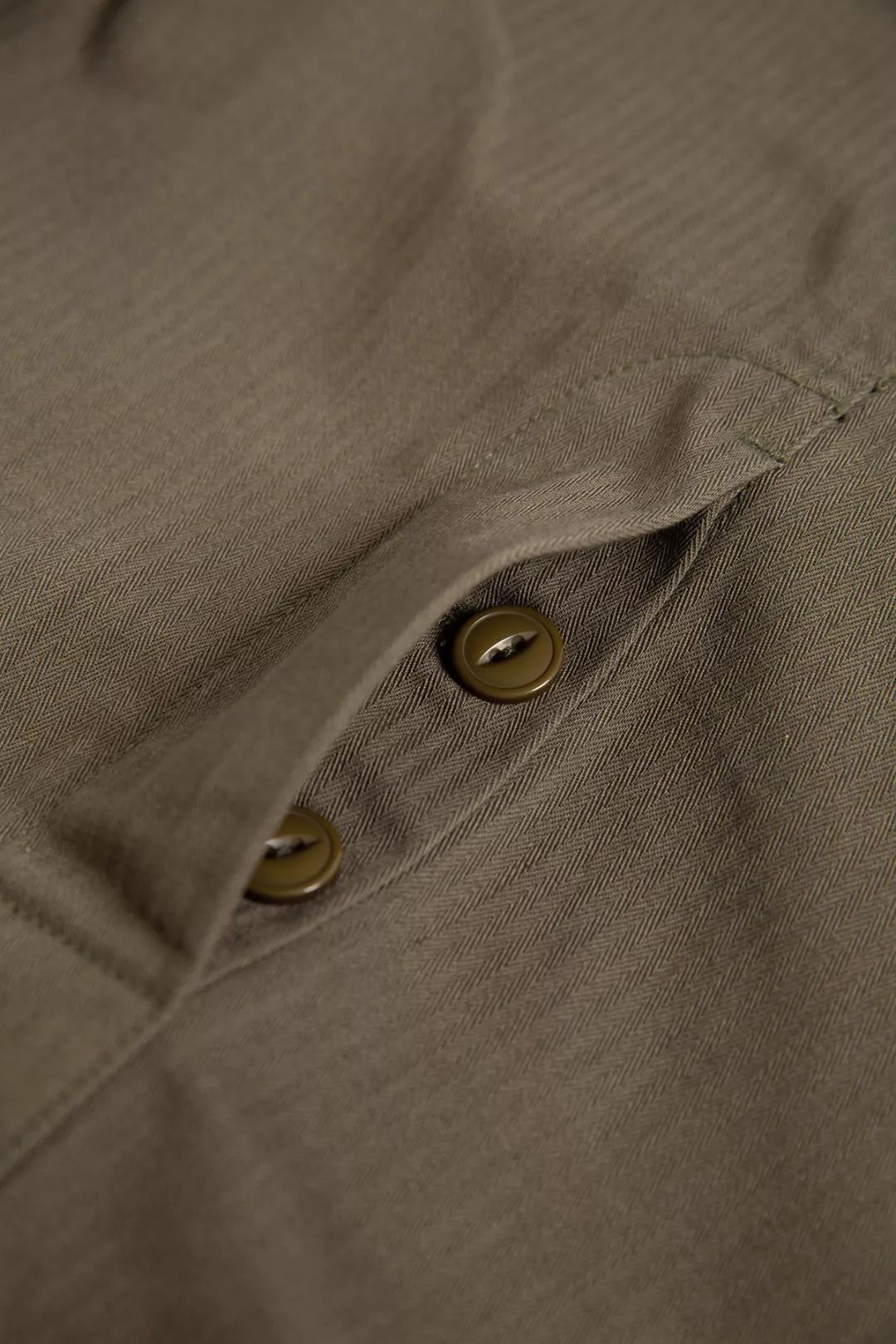 推荐女生穿的背带裤,敢穿背带裤的女孩