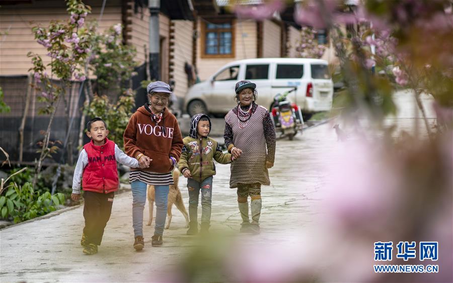 脱贫攻坚的历史答卷,脱贫攻坚书写历史