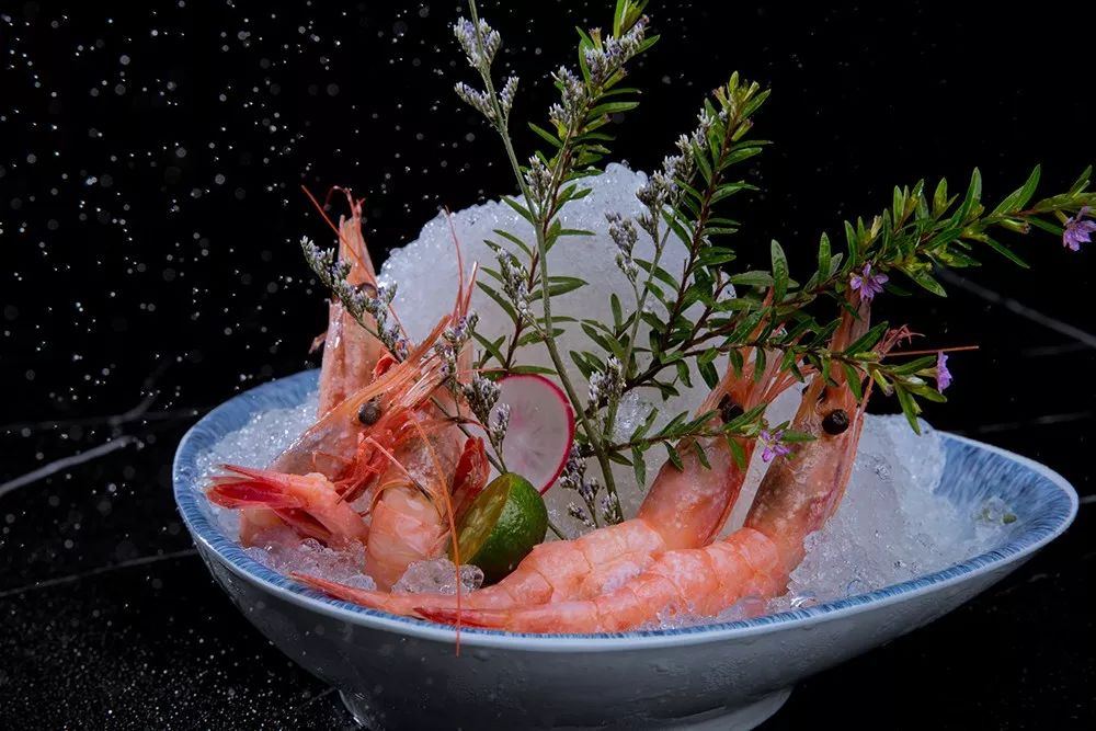 墙裂推荐！200+能吃2000+的美食，不限量供应法式鹅肝鲍鱼牡丹虾的高逼格自助终于登陆遂宁了！（文未抢优惠券）