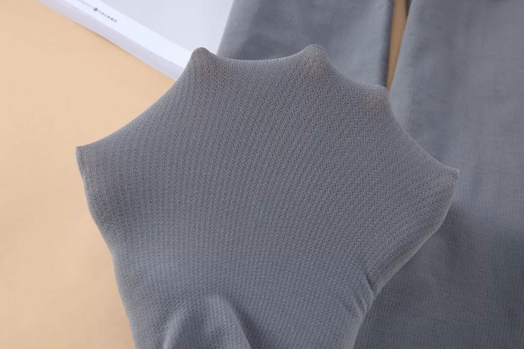 光腿神器穿起来显瘦自然,穿上显瘦十斤上衣