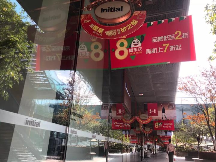 很多人穿的耐克阿迪都是真的吗,如何辨别耐克阿迪的真假