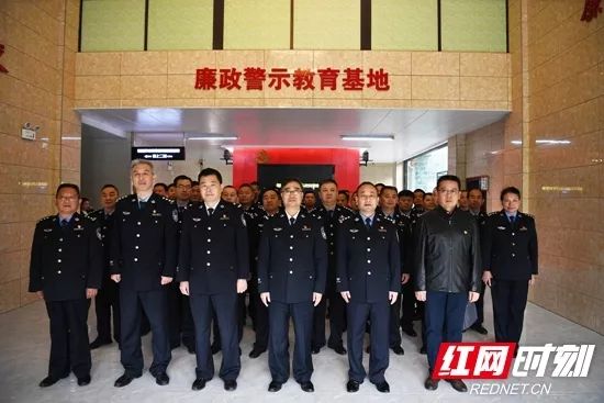 张家界全景夜景视频,张家界夜景灯光秀视频