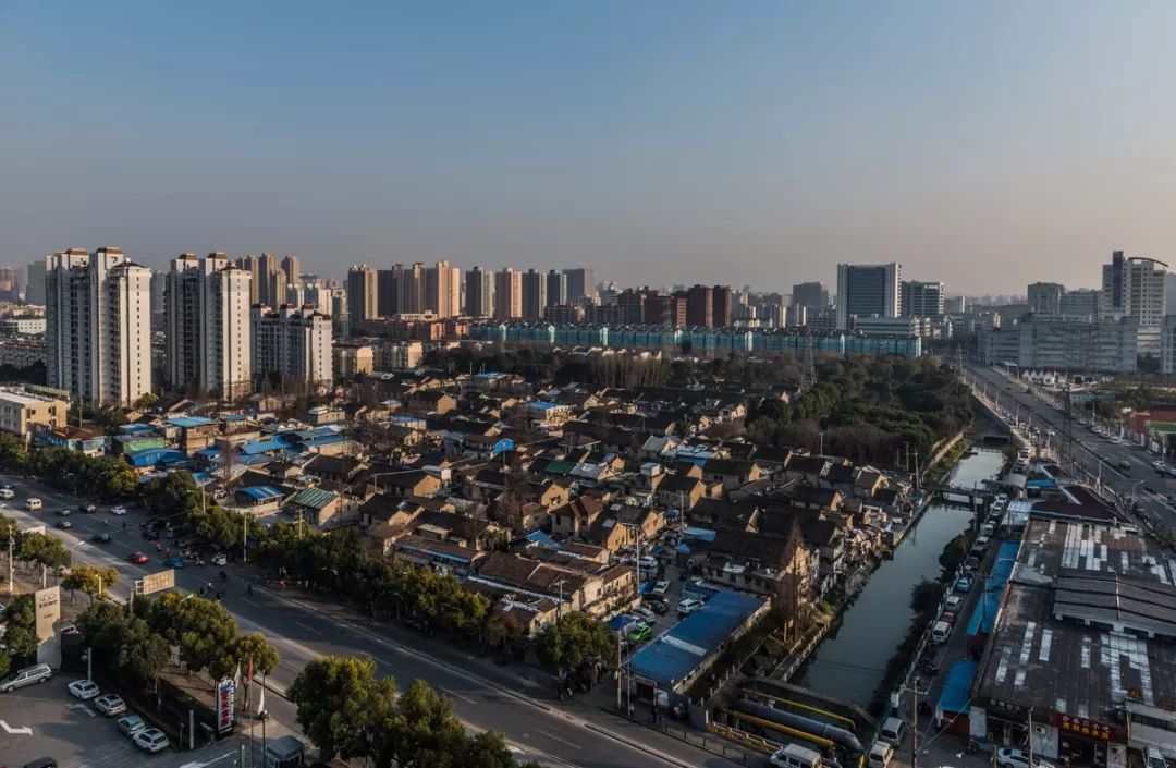 上海虹桥中心有什么美景,上海有个地方叫什么港