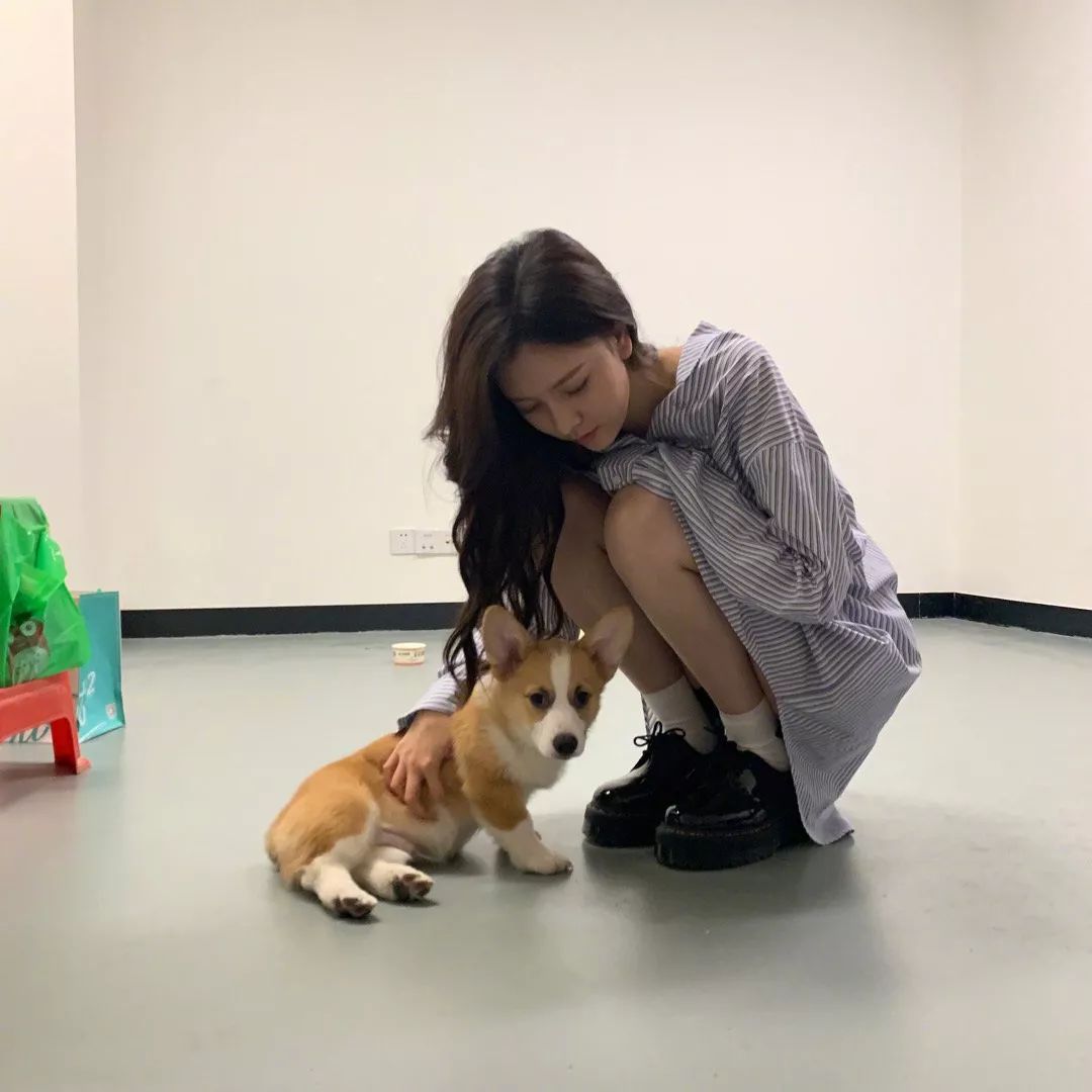 拯救腿粗,马丁靴怎么选择显腿小又年轻