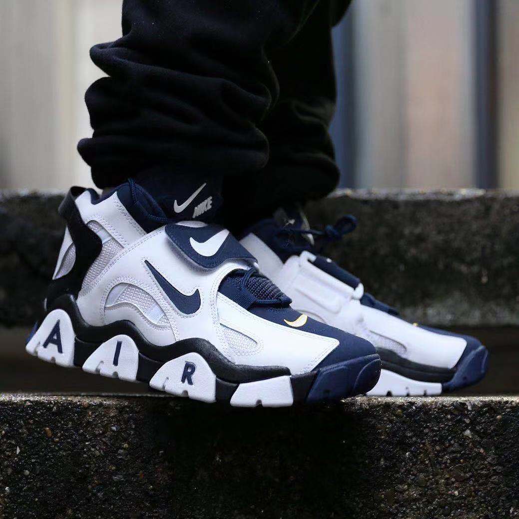 又一全新配色登场！这双复古球鞋AirBarrageMid真的不心动？