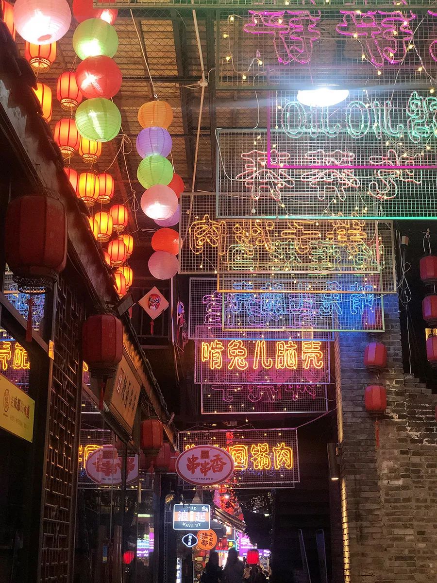 冲突与调和，新晋网红街区望平坊的素颜时光|城市觅食