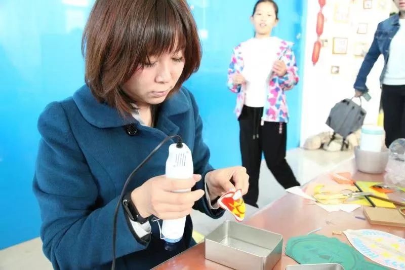 定制款徽章礼盒,徽章diy活动策划