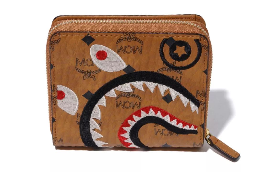 bape和mcm联名外套,mcmxbape双肩包