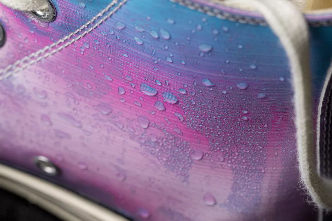 中国造了双百元鞋竟有3,600,000色？！穿上1秒就炸街、不怕脏