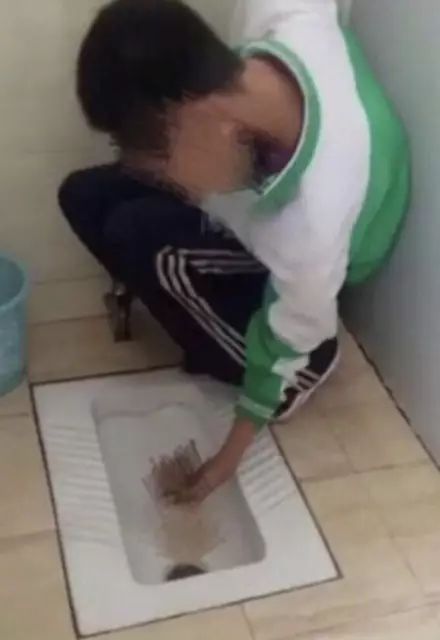 易烊千玺周冬雨少年的你电影解说,少年的你遇到易烊千玺