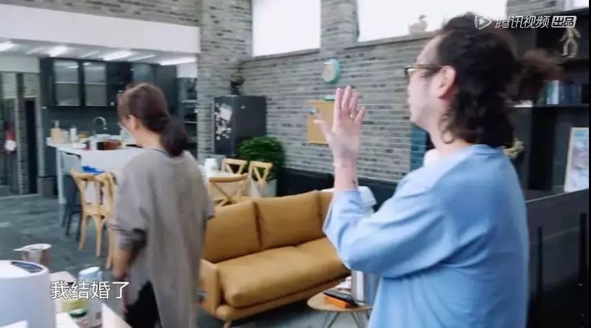 那些嫁给了爱情的女生现在幸福吗,那些嫁给爱情的女人最后怎么样了