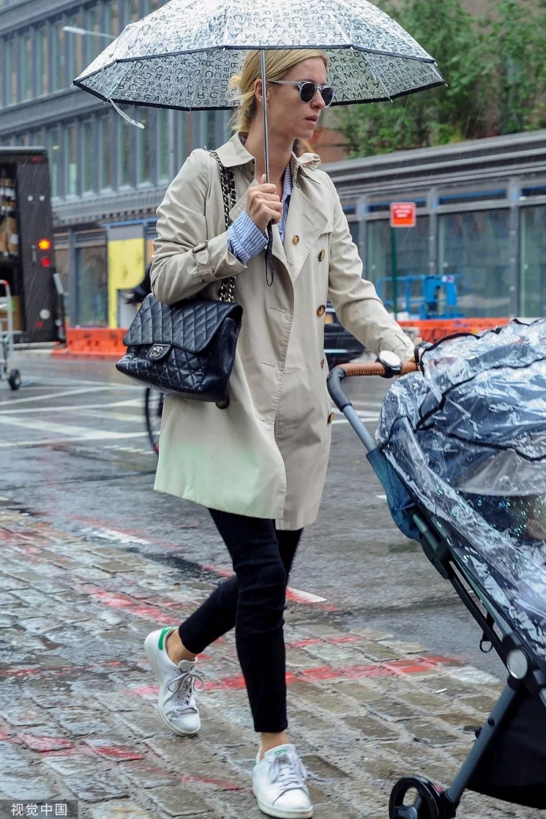 女生换季买买买,女生打折品牌夏季鞋