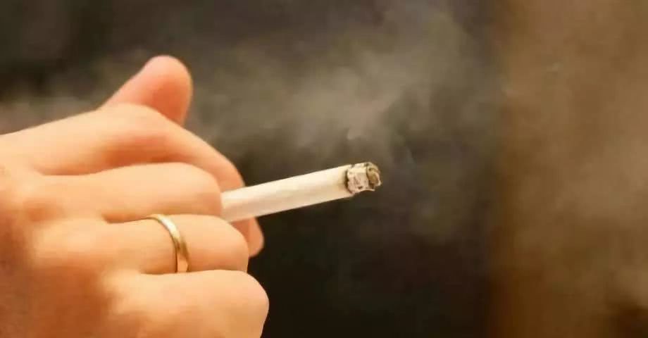 戒烟半年了反而咳嗽了,为什么抽烟不咳嗽戒烟反而咳嗽