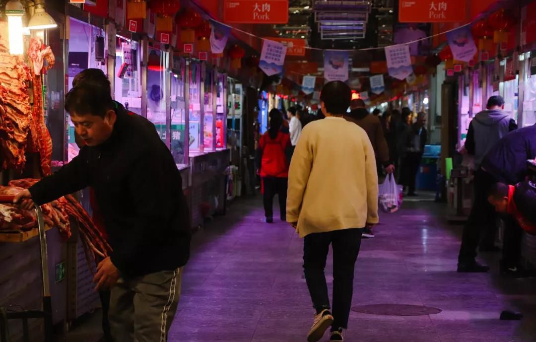 芳野cafe主理人,芳野咖啡店