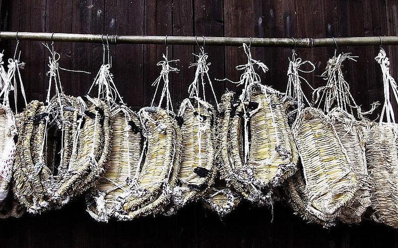 鞋子后的小尾巴有什么用,鞋子后面的小尾巴