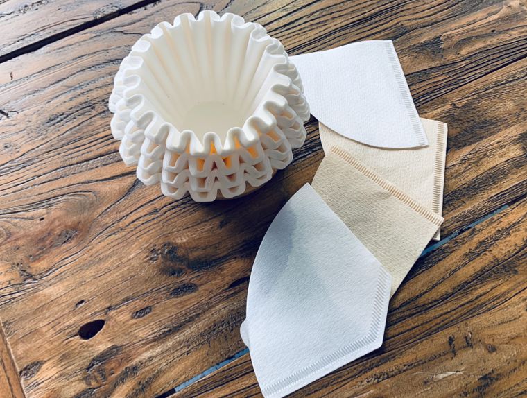 手冲咖啡大滤杯小滤杯区别,手冲咖啡滤杯底部咖啡粉冲不上来