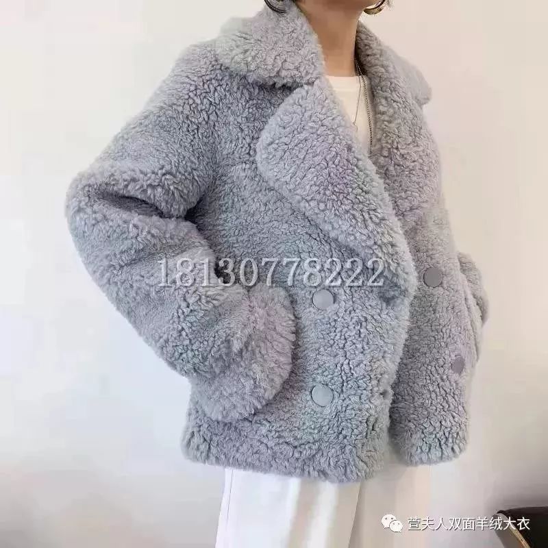 紧急通知：佛山顺德超大型羊绒大衣厂家仓库搬迁，全场50元—299元/件封顶，清仓大甩卖，限时抢购，12月7号开仓