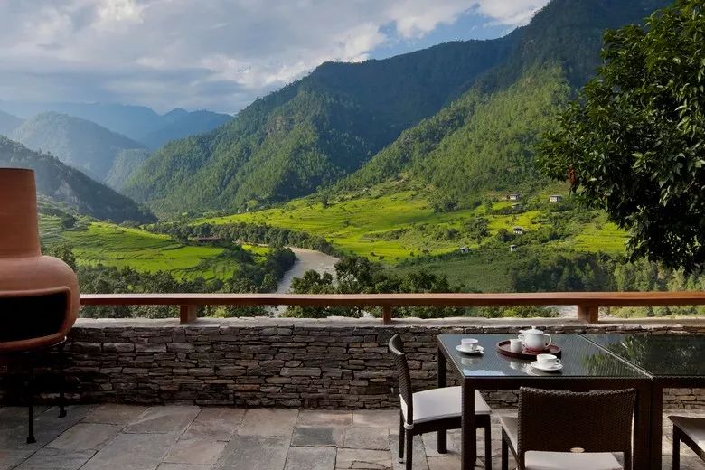 LP公布2020世界最佳旅行目的地！榜首竟是个被安缦六善争抢的宝藏国家