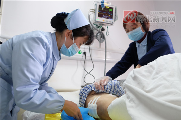 厉害了，湖医附一的国际造口师