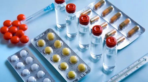 医药白马股闪崩暴跌,医药白马为什么跌停