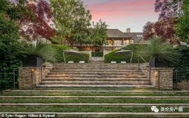 布拉德皮特詹妮弗安妮斯顿,布拉德皮特跟詹妮弗