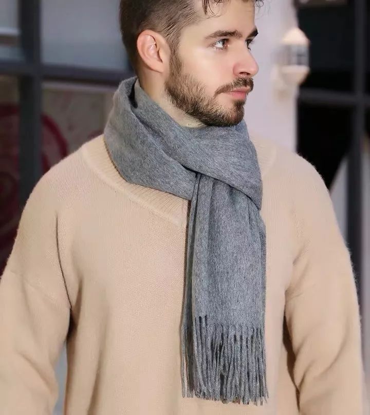 提升穿搭氛围感的秋冬围巾推荐,围巾选款看这里