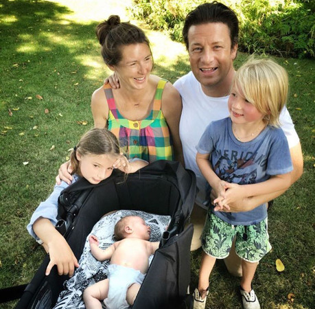 甩肉12公斤!名厨奥利佛曝减重「秘密*器武**」:比以前吃得还多