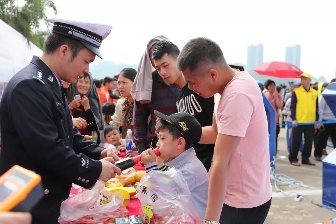 12月2日全国交通安全日视频宣传,第12个全国交通安全日宣传活动