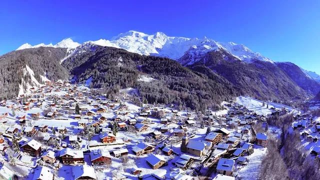 勃朗峰滑雪的视频,世界最顶级滑雪胜地勃朗峰