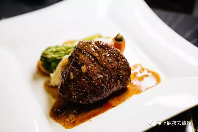 500不到全家住原佘山艾美，居然！周末元旦春节还是不加价