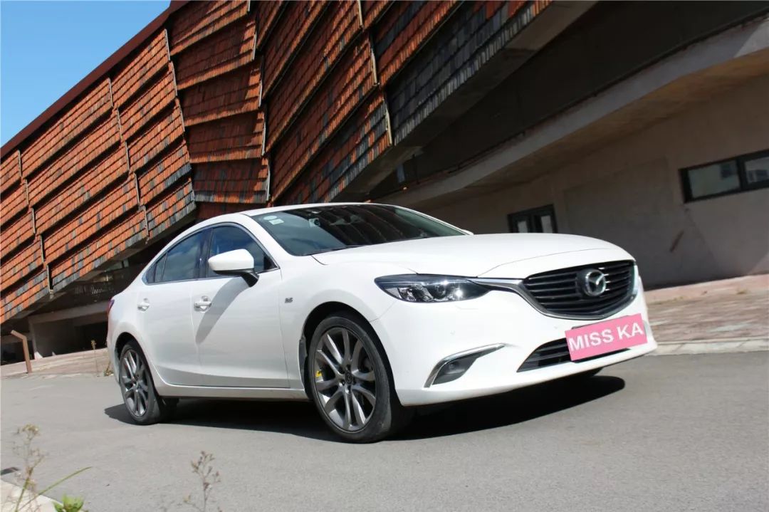 二手阿特兹和思域哪个值得入手,阿特兹2018款和思域哪个好