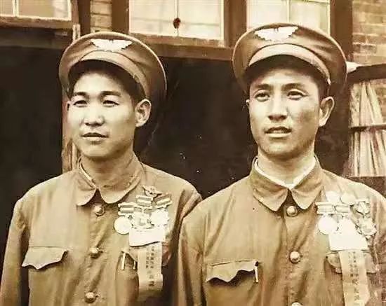 95岁抗战老兵最后的心愿令人泪目,92岁老兵回忆抗美援朝数次落泪