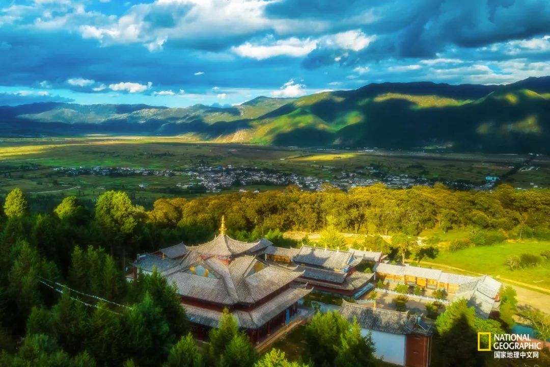 丽江为什么可以让人沉醉,丽江为何称作艳遇之都