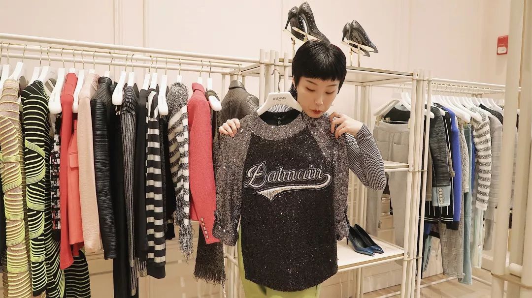 閫涘疄浣撳簵濂藉鏂囨,閫沷utlets