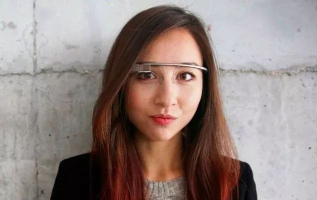 华裔女人嫁给美国富豪名人,谷歌老板华裔老婆和马斯克