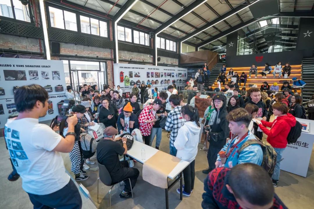真·为滑板而生，传奇滑手SteveCaballero空降广州陪你重温与Vans经典的三十年
