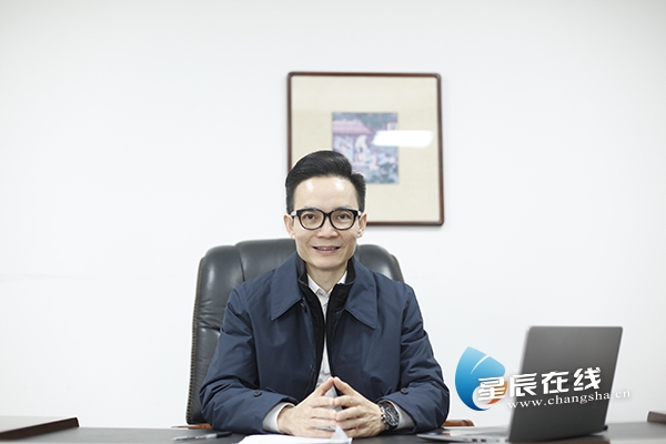 政协委员风采勤勉务实勇于担当,政协委员风采热心公益用心履职