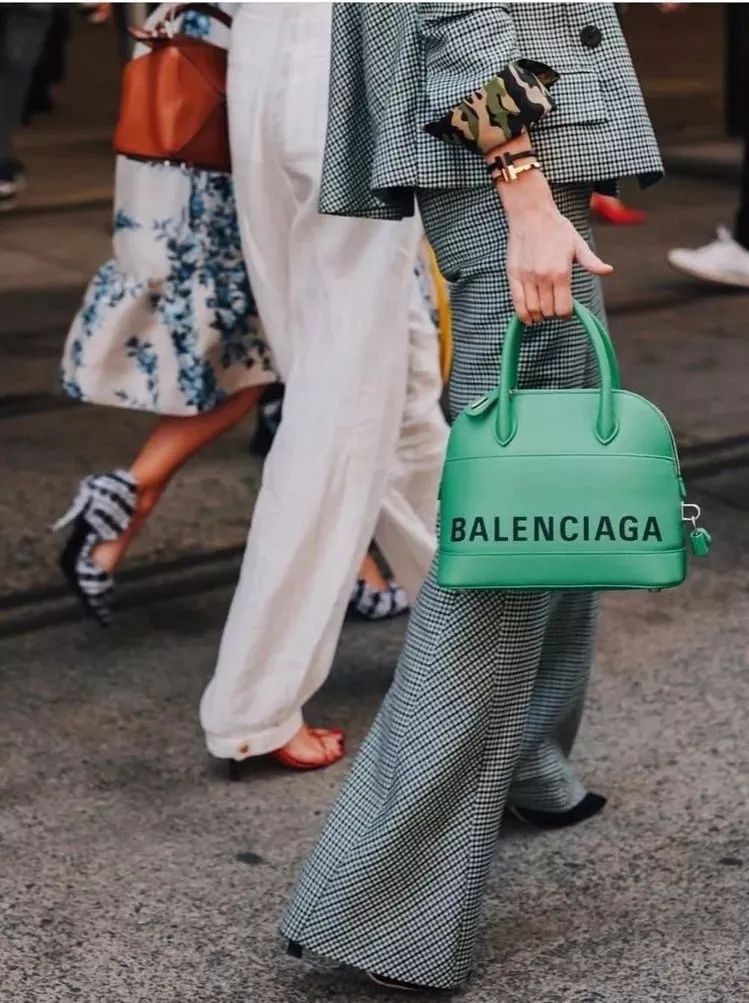 全世界最时尚的包永远都不会过时,十款永不过时的包通用