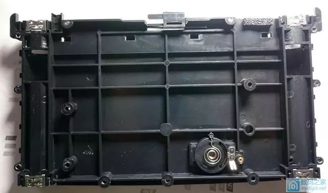 古董级德州仪器图形计算器拆解:竟然还能超频