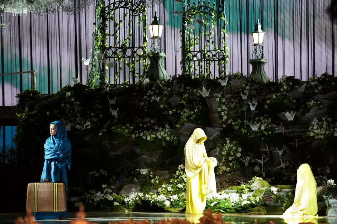 前院办婚礼后院摆酒席,这才是婚礼真正应该有的样子