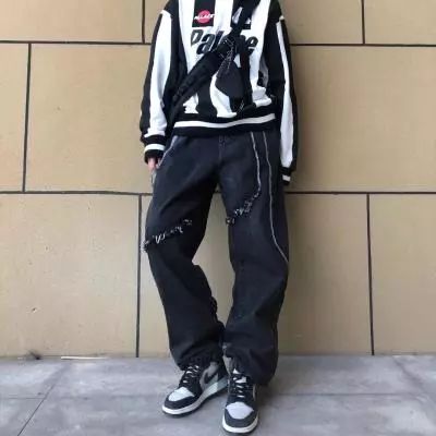 今天是秋冬服饰专场！长裤、帽衫、夹克都是秒杀价