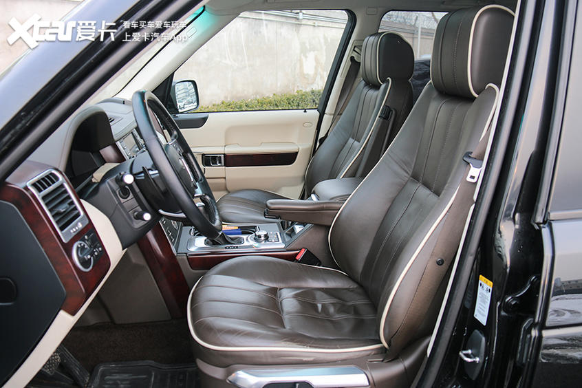 有钱人都买什么物件,现在年轻人能买哪些二手车