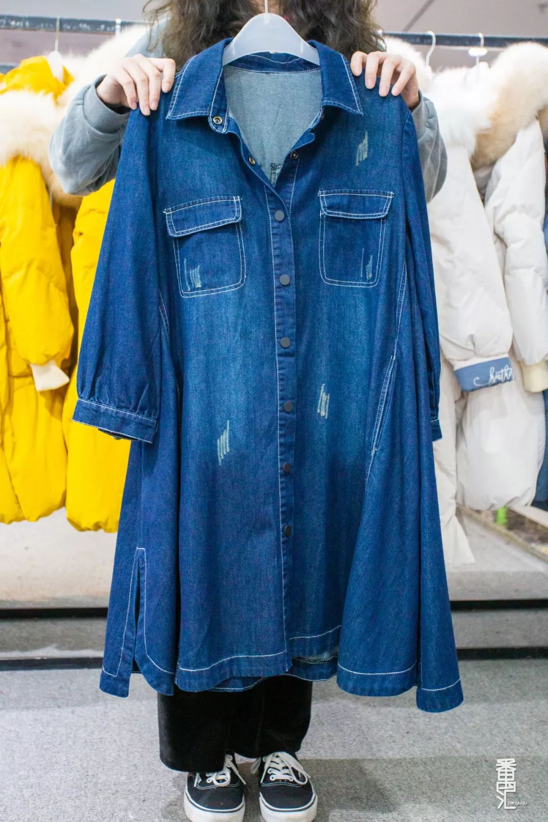 南村工厂特卖店,广州番禺南村特卖场服装