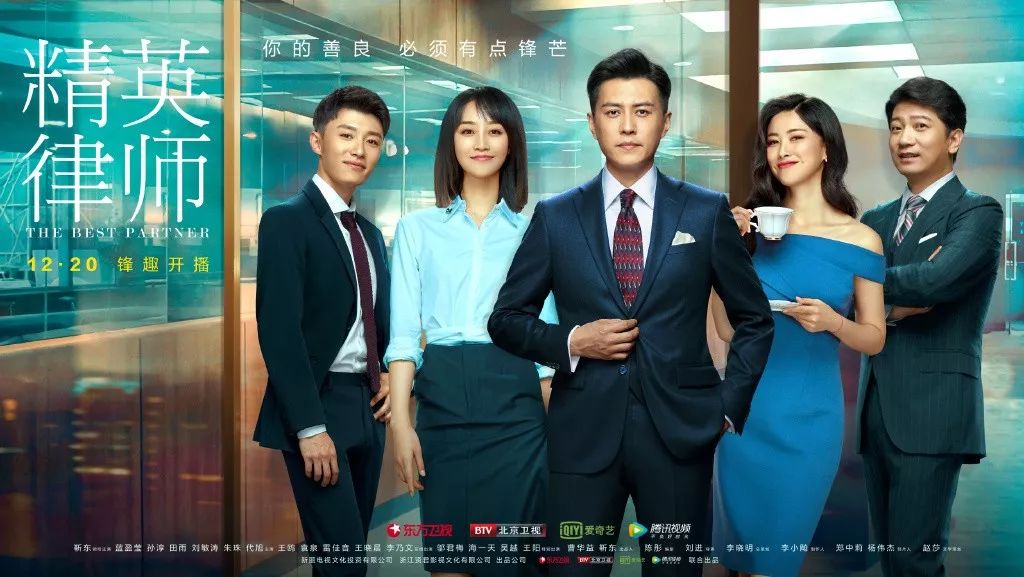 连续8年蝉联全球最美100人,35岁性感*物尤**凭美胸翻红,网友:我就是馋她身子