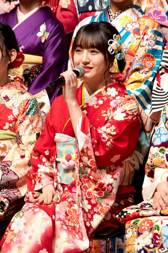 akb48女团48人一起舞台,akb48的成员资料