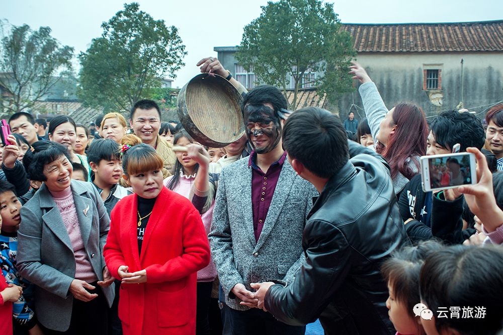 吃喝玩乐云霄,云霄吃喝玩乐一日攻略