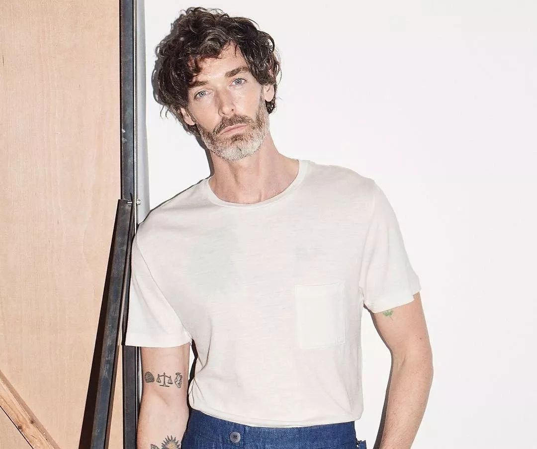 27岁律师跳槽走秀，35岁成首席男模：会穿的男人到底多有魅力？