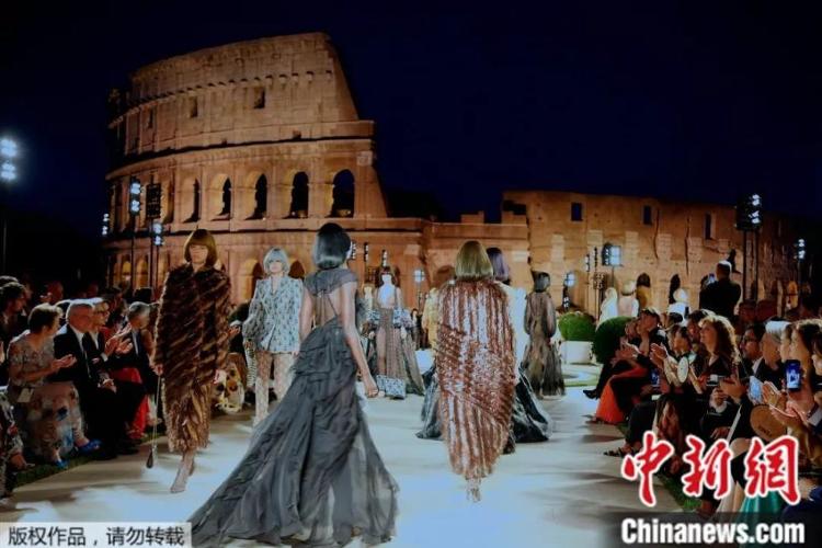 世界首富易主亚洲首富换人,世界首富易主的变革